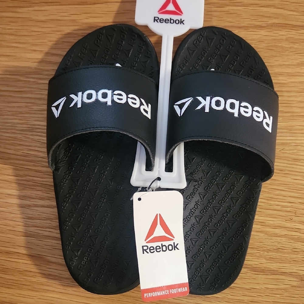 Reebok Black Slide Sandals Size 3